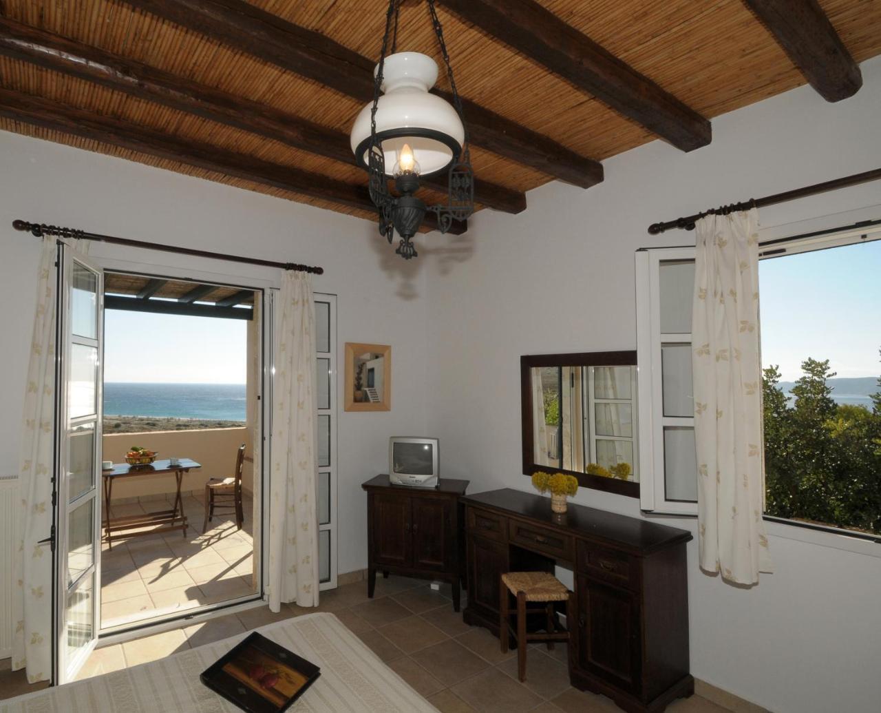 Villa Venus Avlemonas Exterior photo